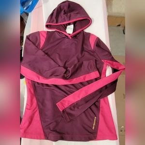 New balance pullover